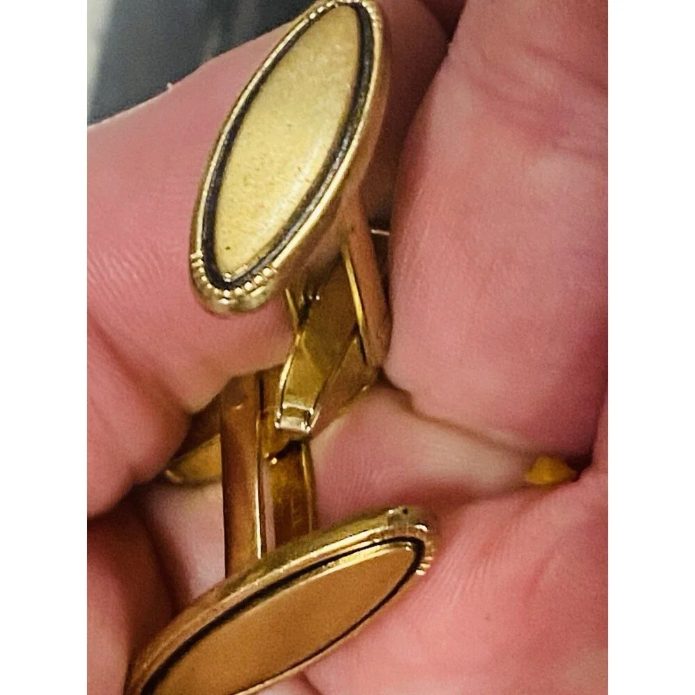 Vintage Mid Century Gold Plated Black Enamel Oval Cufflinks Pat Pend Bullet Back
